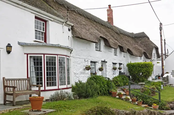 Best places to live in Devon - Traditional Cornish Housing